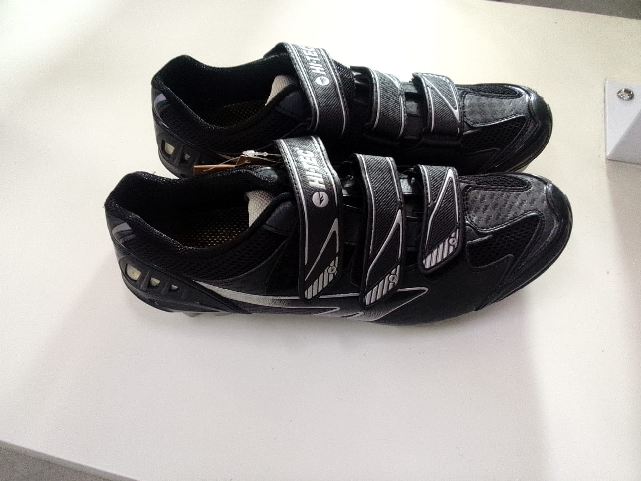 HI-TECH MTB SHOE -UK9 (EU42)