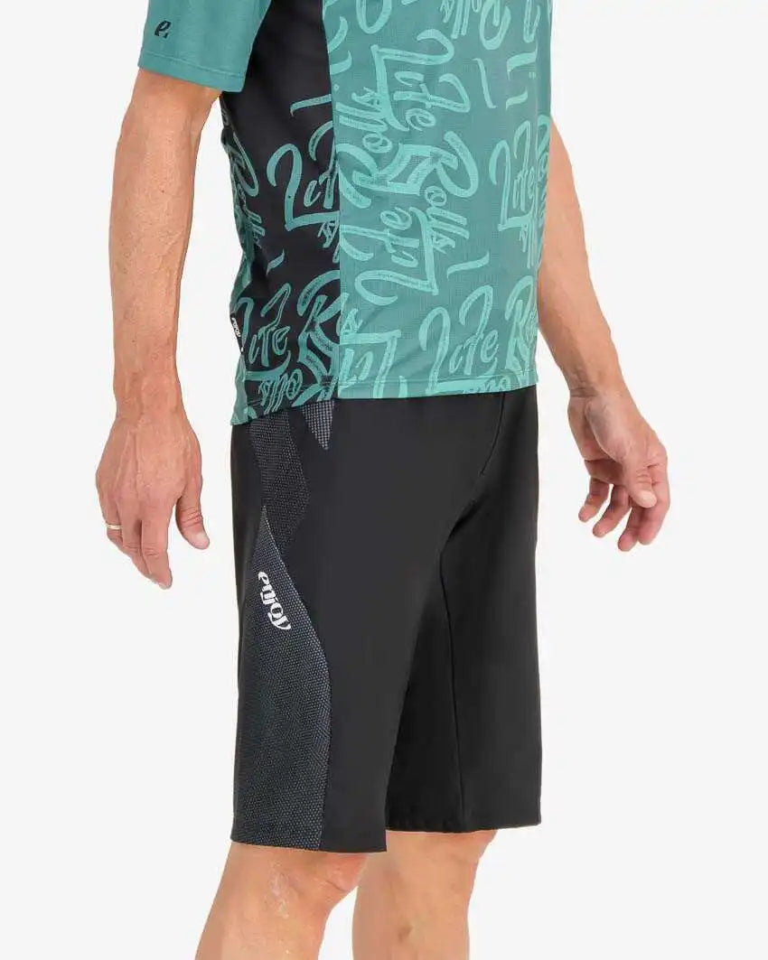 ENJOY REPTILIA ALINE TRAIL SHORTS BLACK MALE MEDIUM