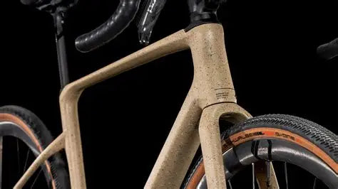 CUBE NUROAD C:62 SLT MINERAL GRIT / BLACK