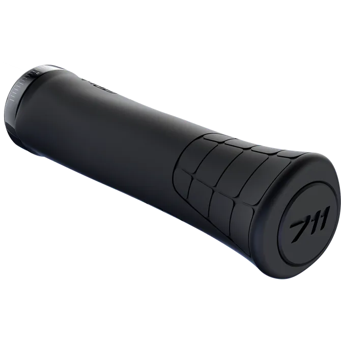 SQ LAB 711 GRIPS --MEDIUM